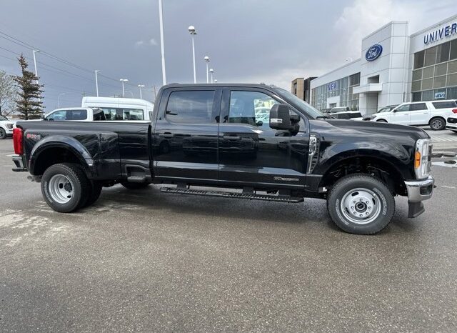 
								New 2023 Ford Super Duty F-350 DRW XLT CREW CAB 4WD W/FX4 PKG, POWERSCOPE TOW MIRRORS AND REMOTE START full									