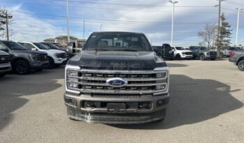 
										New 2023 Ford Super Duty F-350 SRW King Ranch CREWCAB 4WD W/ FX4 PKG, 5TH WHEEL PREP PKG, TWIN PANEL MOONROOF AND SPRAY IN LINER full									