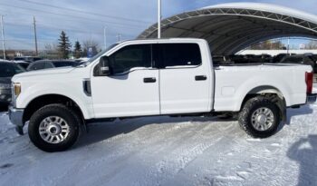 
										Used 2019 Ford Super Duty F-250 SRW XLT / / VALUE PACKAGE / 160 WB / 6.2L GAS full									