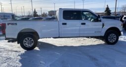 Used 2022 Ford Super Duty F-350 SRW XLT / 6.7L DIESEL / 176 LONGBOX / VALUE PACKAGE / FX4