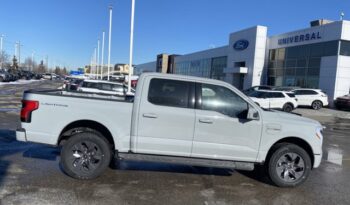 
										New 2024 Ford Super Duty F-350 SRW Platinum 4WD W/ TREMOR OFF-ROAD PKG, TWIN PANEL MOONROOF AND FORD CO-PILOT360 2.0 full									