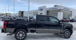 New 2023 Ford Super Duty F-350 SRW King Ranch 4WD W/ TWIN PANEL MOONROOF, 5TH WHEEL HITCH PREP PKG AND FORD CO-PILOT360 2.0