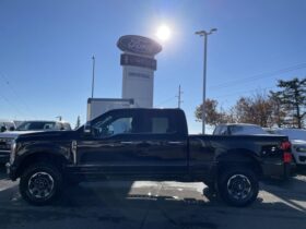 New 2024 Ford Super Duty F-350 SRW Platinum 4WD CREW W/TREMOR PKG, & TWIN PANEL MOONROOF