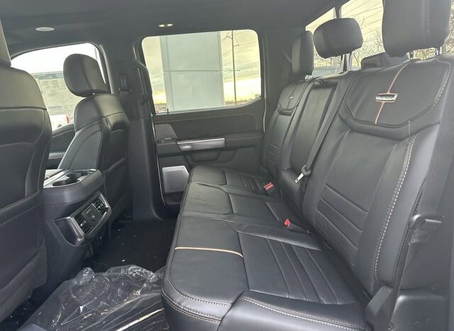 
								New 2024 Ford Super Duty F-350 SRW Platinum CREW 4WD W/TREMOR PKG, AND TWIN PANEL MOONROOF full									