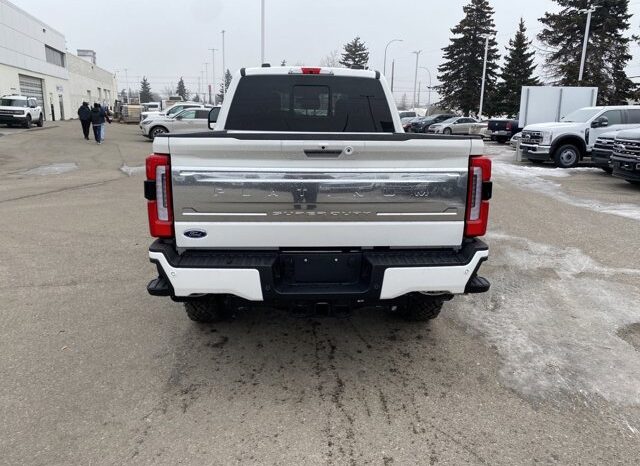 
								New 2024 Ford Super Duty F-350 SRW Platinum 4WD CREW W/TREMOR PKG, & TWIN PANEL MOONROOF full									