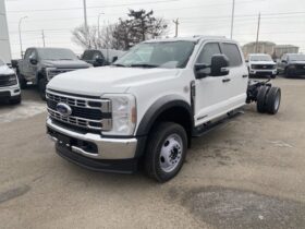 New 2024 Ford Super Duty F-550 DRW XLT CREW CHASSIS 4WD W/RUNNING BOARDS, SKID PLATES, HIGH CAPACITY TOW PKG & 19,500 LBS PAYLOAD PKG