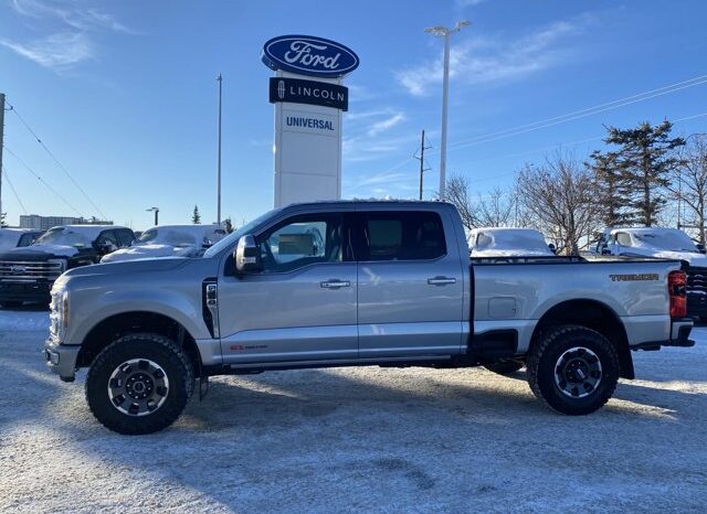 
								New 2024 Ford Super Duty F-350 SRW Platinum 4WD CREW W/TREMOR PKG, & TWIN PANEL MOONROOF full									