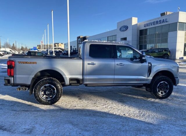 
								New 2024 Ford Super Duty F-350 SRW Platinum 4WD CREW W/TREMOR PKG, & TWIN PANEL MOONROOF full									