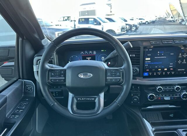 
								Used 2023 Ford Super Duty F-350 SRW full									