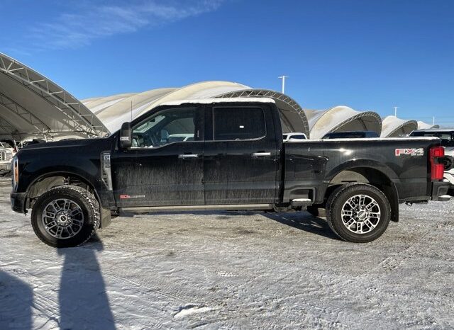 
								Used 2023 Ford Super Duty F-350 SRW full									