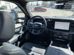 
										New 2025 Ford Super Duty F-350 SRW Platinum CREW 4WD W/FX4 PKG, FACTORY FLOOR LINERS, 5HT WHEEL PREP PKG, AND MOONROOF full									