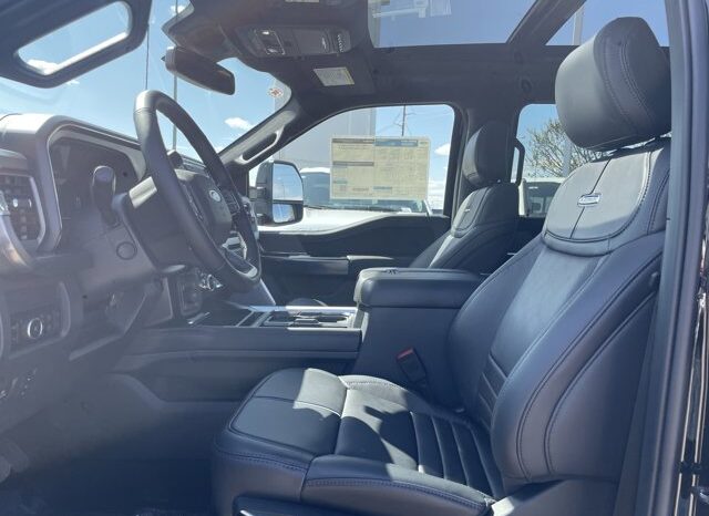 
								New 2025 Ford Super Duty F-350 SRW Platinum CREW 4WD W/FX4 PKG, FACTORY FLOOR LINERS, 5HT WHEEL PREP PKG, AND MOONROOF full									