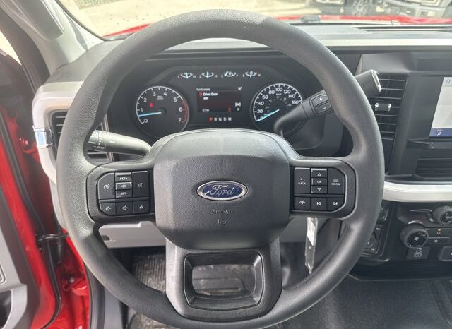 
								New 2025 Ford Super Duty F-250 SRW XL REG CAB 4WD W/FX4 PKG, TRAILER BRAKE CONTROLLER, AND TAILGATE STEP full									