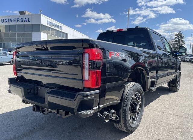 
								New 2025 Ford Super Duty F-350 SRW Platinum CREW 4WD W/FX4 PKG, FACTORY FLOOR LINERS, 5HT WHEEL PREP PKG, AND MOONROOF full									