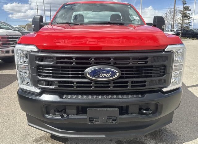 
								New 2025 Ford Super Duty F-250 SRW XL REG CAB 4WD W/FX4 PKG, TRAILER BRAKE CONTROLLER, AND TAILGATE STEP full									