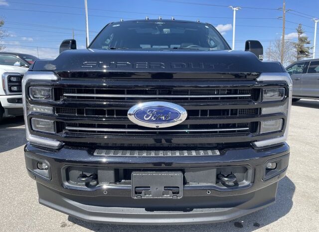 
								New 2025 Ford Super Duty F-350 SRW Platinum CREW 4WD W/FX4 PKG, FACTORY FLOOR LINERS, 5HT WHEEL PREP PKG, AND MOONROOF full									
