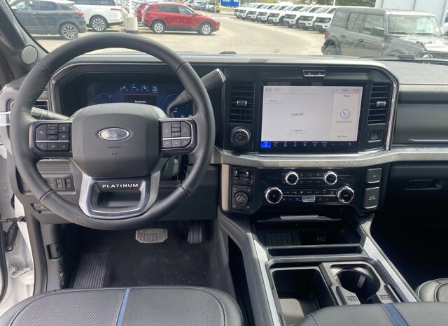 
								New 2025 Ford Super Duty F-350 SRW Platinum CREW 4WD W/TREMOR PKG, 5TH WHEEL PREP PKG, F&R WHEEL WELL LINERS, MOONROOF, AND SPRAY LINER full									