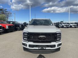 
										New 2025 Ford Super Duty F-350 SRW XLT CREW CAB 4WD W/BLACK APPEARANCE, PREMIUM, & FX4 PKGS, PROPOWER 2KW, MOONROOF, AND TAILGATE STEP full									