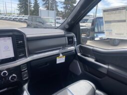 New 2025 Ford Super Duty F-350 SRW Platinum CREW 4WD W/TREMOR PKG, 5TH WHEEL PREP PKG, F&R WHEEL WELL LINERS, MOONROOF, AND SPRAY LINER