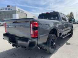 New 2025 Ford Super Duty F-350 SRW LARIAT CREW 4WD W/BLACK APPEARANCE PKG, 5TH WHEEL PREP KIT, MOONROOF, AND ULTIMATE PKG