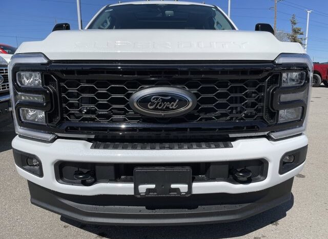 
								New 2025 Ford Super Duty F-350 SRW LARIAT 4WD – SOLD!! full									