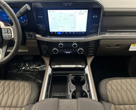 
								New 2025 Ford Super Duty F-450 DRW King Ranch CREW 4WD W/FX4 PKG, MOONROOF, UPFITTERS, TOUGH BED SPRAY-LINER, AND MAX RECLINE SEATS full									