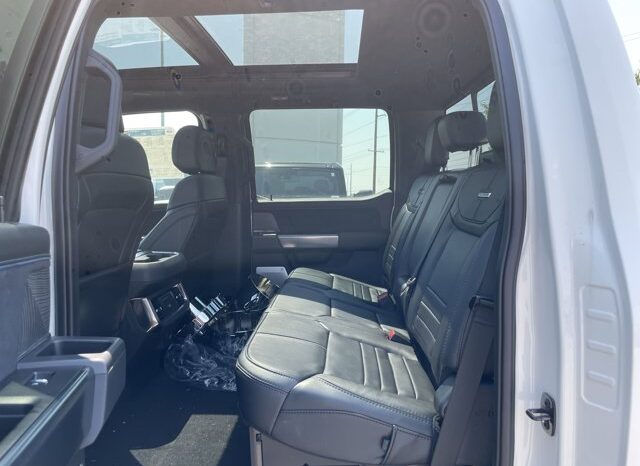 
								New 2025 Ford Super Duty F-350 DRW Platinum CREW 4WD W/FX4 PKG, 5TH WHEEL PREP PKG, MOONROOF, AND UPFITTER SWITCHES full									