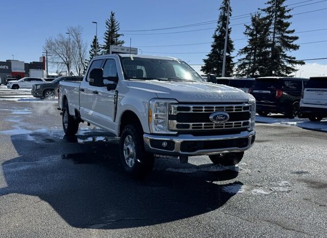 
								Used 2023 Ford Super Duty F-350 SRW full									
