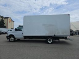 
										Used 2024 Ford E-Series Cutaway BASE full									