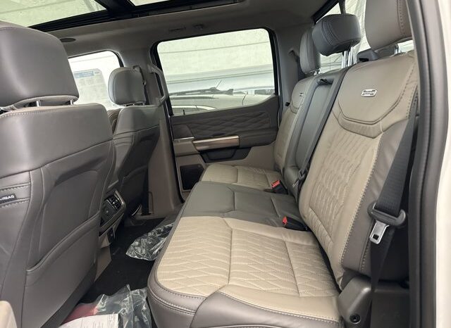 
								New 2025 Ford Super Duty F-350 SRW Platinum 4WD – INCOMING UNIT, CALL TO RESERVE TODAY!! full									