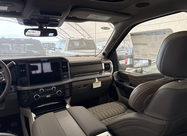 
								New 2025 Ford Super Duty F-350 SRW Platinum 4WD – INCOMING UNIT, CALL TO RESERVE TODAY!! full									
