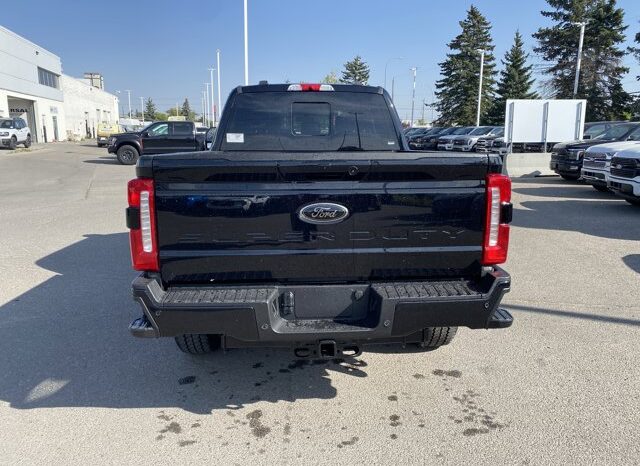 
								New 2026 Ford Super Duty F-350 SRW LARIAT 4WD full									