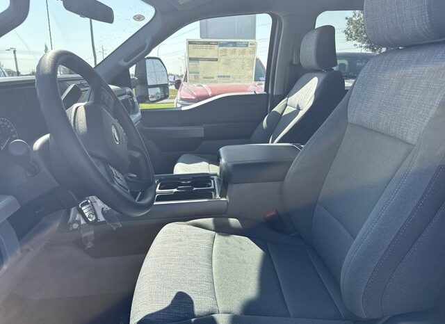 
								New 2026 Ford Super Duty F-350 SRW XLT 4WD full									