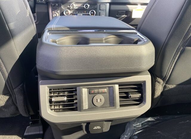 
								New 2026 Ford Super Duty F-350 SRW LARIAT 4WD full									