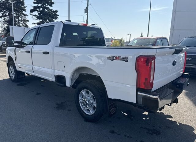 
								New 2026 Ford Super Duty F-350 SRW XLT 4WD full									