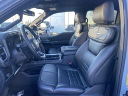 
										New 2025 Ford Super Duty F-450 DRW full									