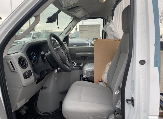 
								New 2026 Ford E-Series Cutaway E-450 BASE CUTAWAY full									