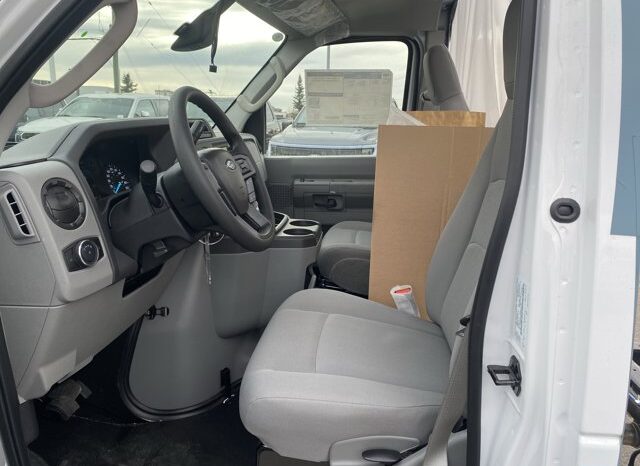 
								New 2026 Ford E-Series Cutaway E-450 BASE CUTAWAY full									