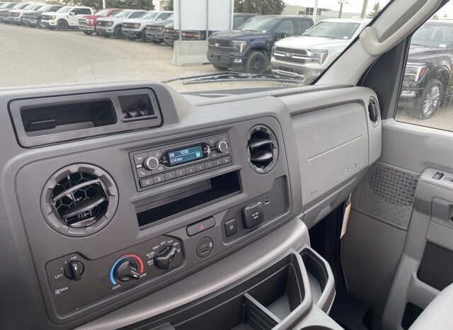 
								New 2026 Ford E-Series Cutaway E-450 BASE CUTAWAY full									