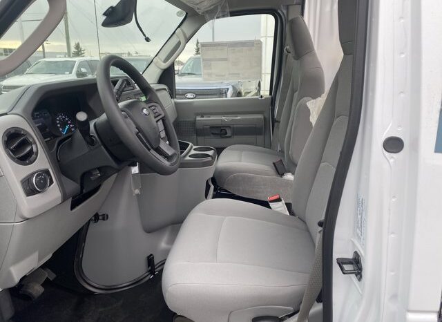 
								New 2026 Ford E-Series Cutaway Ford E-Series Cutaway E-450 BASE CUTAWAY full									