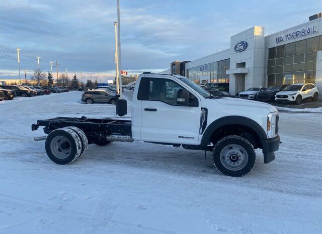 
								New 2026 Ford Super Duty F-550 DRW XL full									