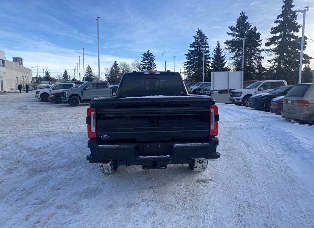 
								New 2026 Ford Super Duty F-350 SRW Platinum 4WD full									