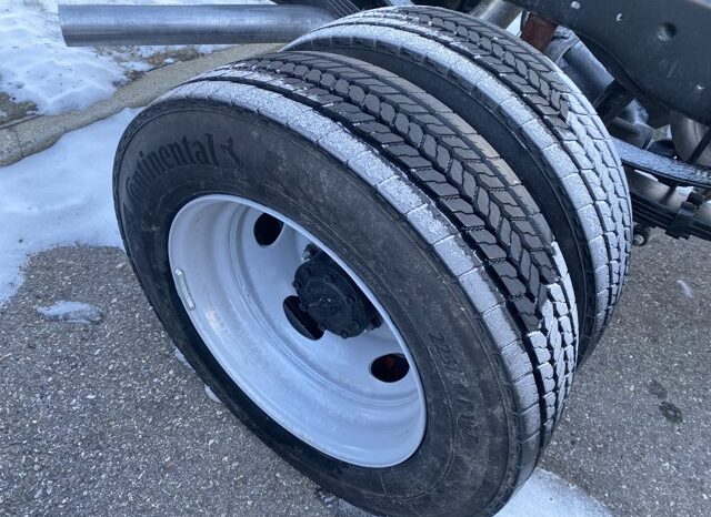 
								New 2026 Ford Super Duty F-550 DRW XL 4WD REG CAB CHASSIS full									