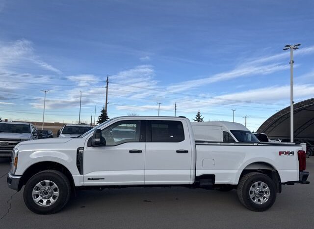 
								Used 2024 Ford Super Duty F-350 SRW XLT/APPLE CARPLAY/ANDROID AUTO/KEYLESS ENTRY full									