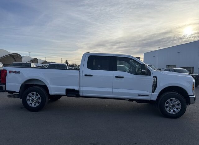 
								Used 2024 Ford Super Duty F-350 SRW XLT/APPLE CARPLAY/ANDROID AUTO/KEYLESS ENTRY full									