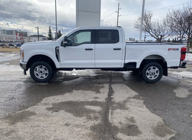 
								New 2026 Ford Super Duty F-350 SRW XLT 4WD full									