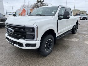 New 2026 Ford Super Duty F-350 SRW Platinum 4WD