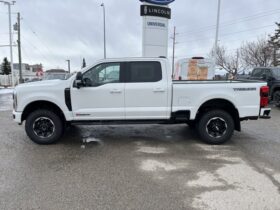 New 2026 Ford Super Duty F-350 SRW Platinum 4WD