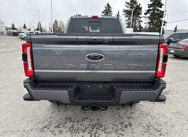 
								New 2026 Ford Super Duty F-350 SRW XLT full									