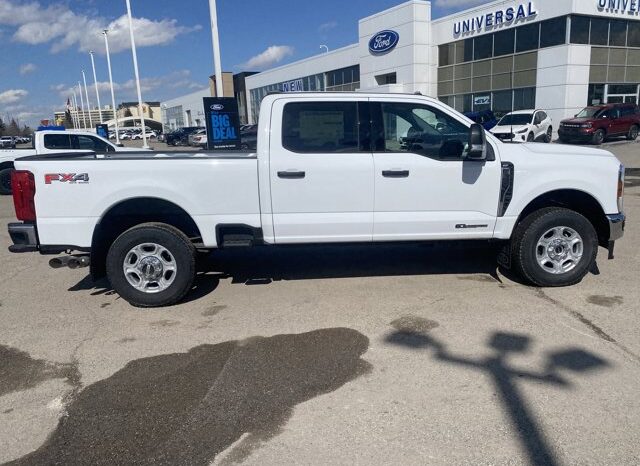 
								New 2026 Ford Super Duty F-350 SRW XLT 4WD full									